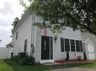 22 Marques St, Cumberland, RI 02864