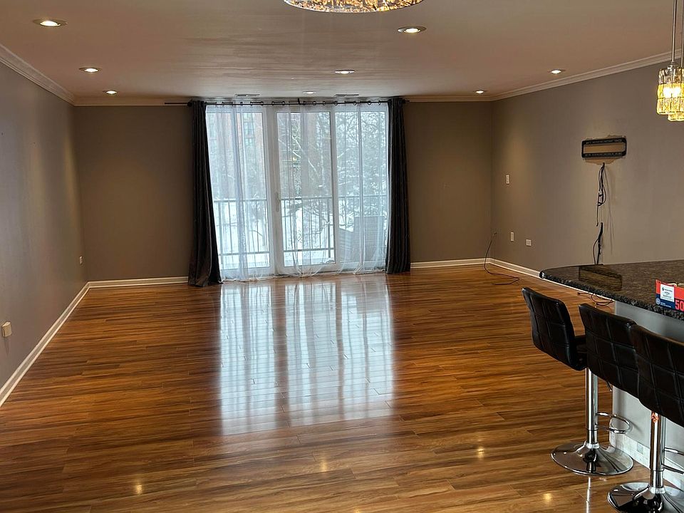 1st image of 125 Acacia Cir Unit 304