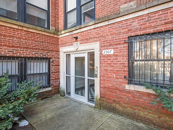 2nd image of 7401 S Kingston Ave #2507-2E