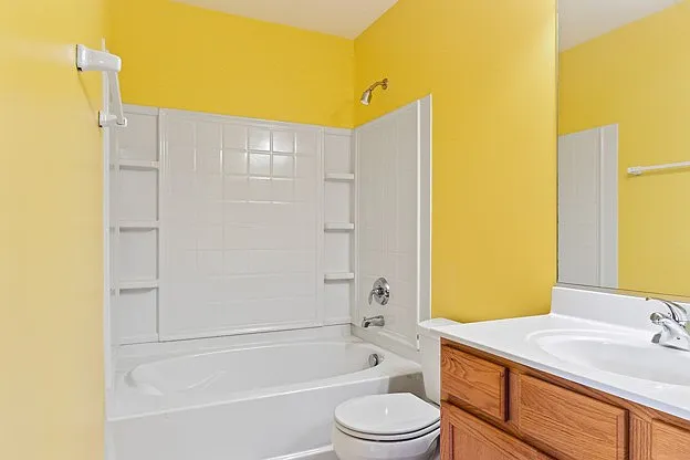 923 Emerald Dr #923 — Photo 5