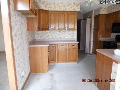 5th image of 153 Gleneagle Dr