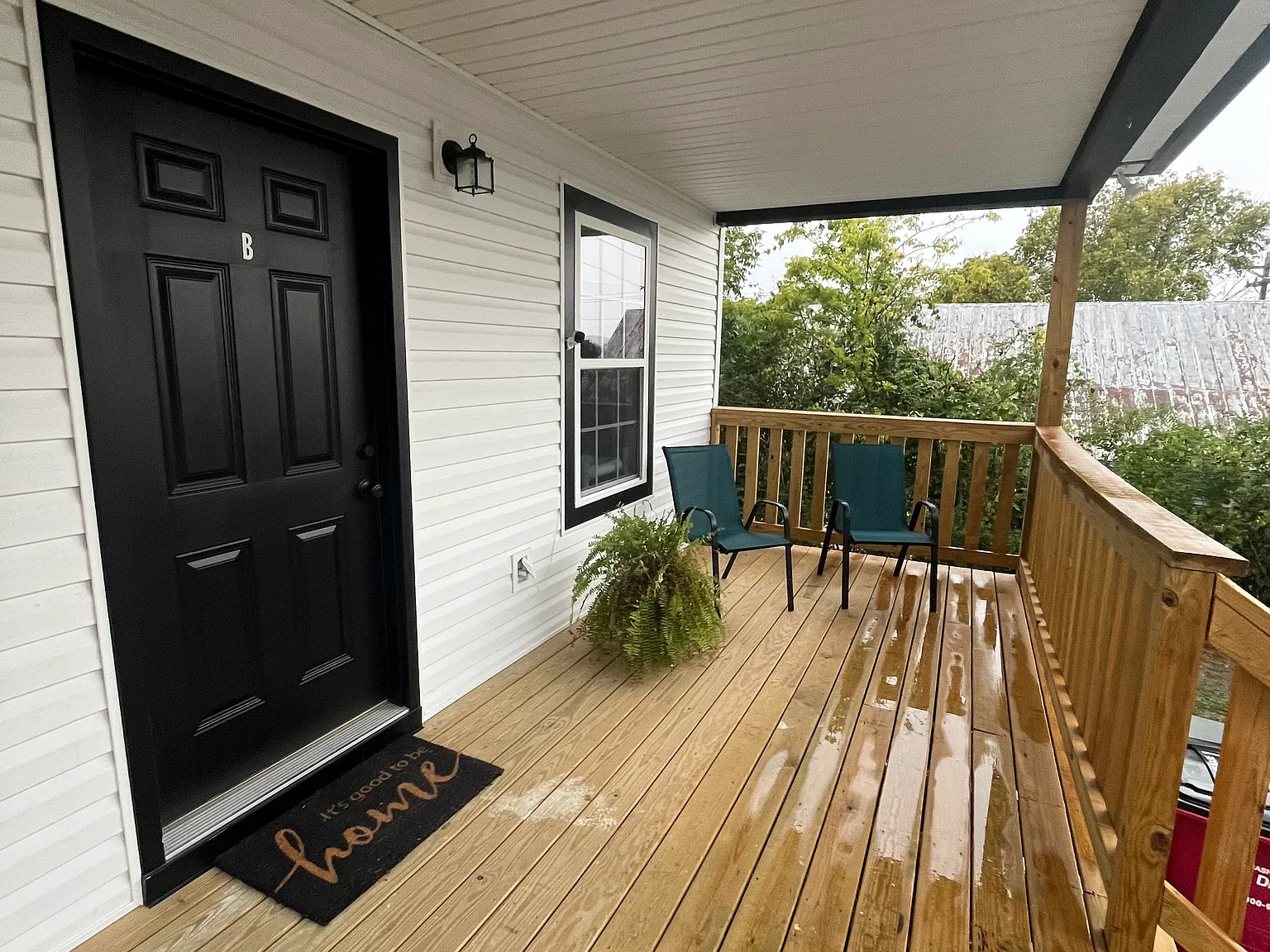 2 bed, 750 sqft, $1,350 — Photo 2
