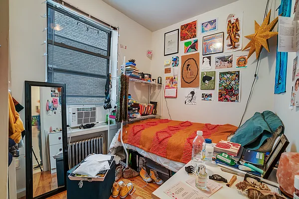 Rented by Compass | media 7