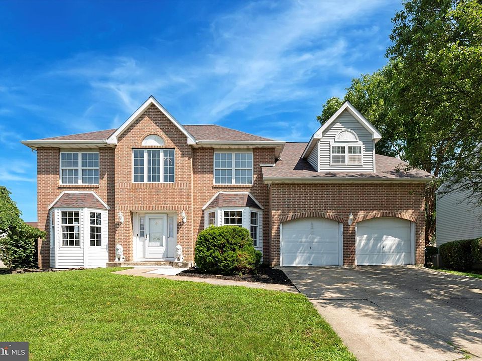 1st image of 206 Mangum Dr