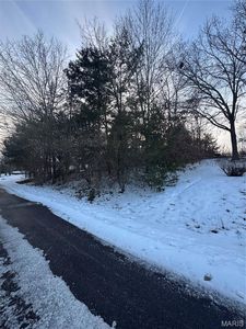 445 Lake Shore Dr, Saint Clair, MO, 63077