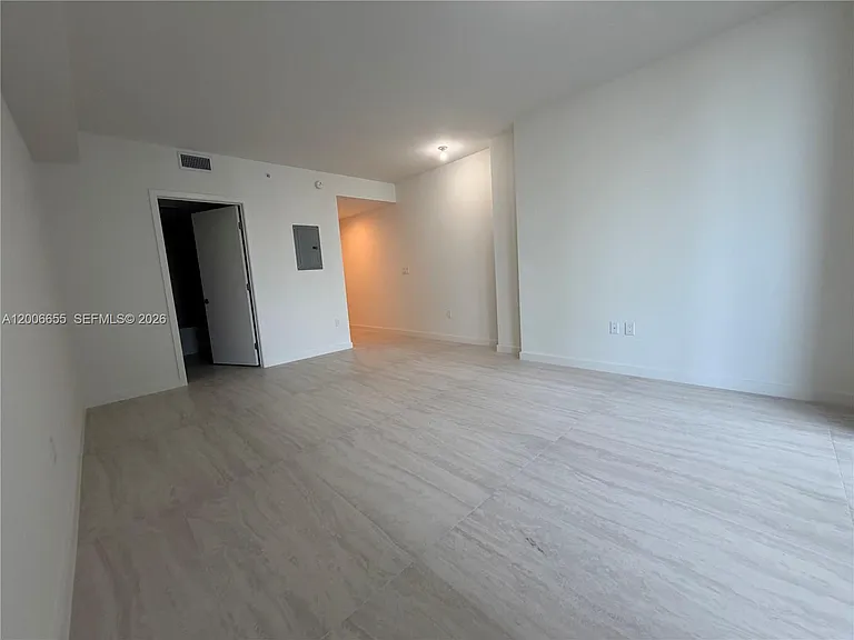 77 SE 5th St #1904 — Photo 18