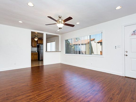 3rd image of 3975 Mississippi St APT 7