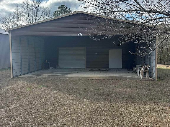 5th image of 777 Rickwood Caverns Rd