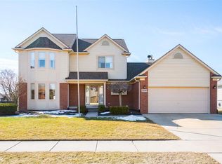 22534 Eddy Dr, Macomb, MI 48044