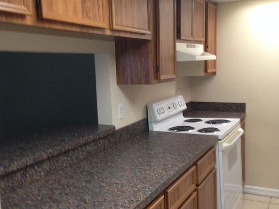 3rd image of 1515 State Ave #K