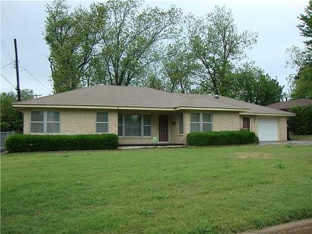 Home for Sale in Oklahoma City, Oklahoma $135,000