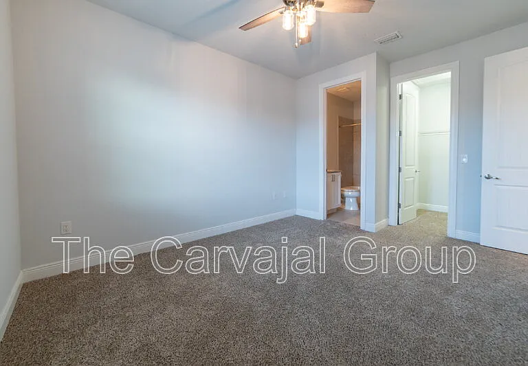 1017 Steven Patrick Ave — Photo 36
