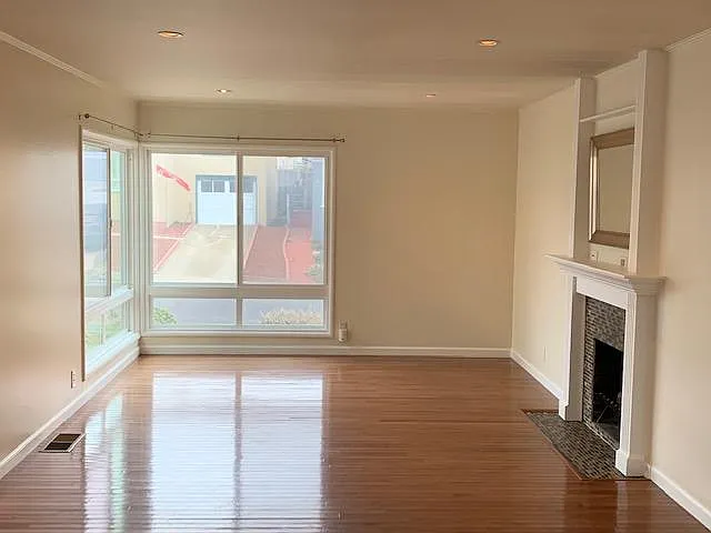 77 Fairlawn Ave — Photo 3
