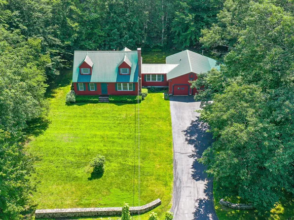 10 Ruby Lane, Harrison, ME 04040