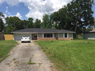 212 Hackberry St, Baytown, TX 77520
