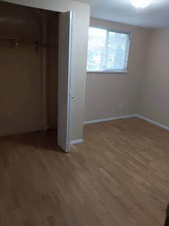 3 bed, 1300 sqft, $2,350 — Photo 3