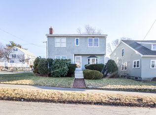 37 Parke Ave, Quincy, MA 02171