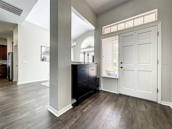 4th image of 6323 NW 35th Ter