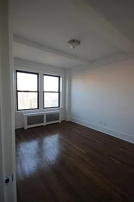 Rented by (Legacy) NY Quality Living Uptown | media 8