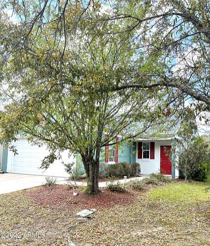 2nd image of 36 Lazy Daisy Dr