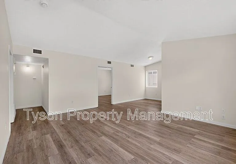 328 Escena St SE — Photo 6