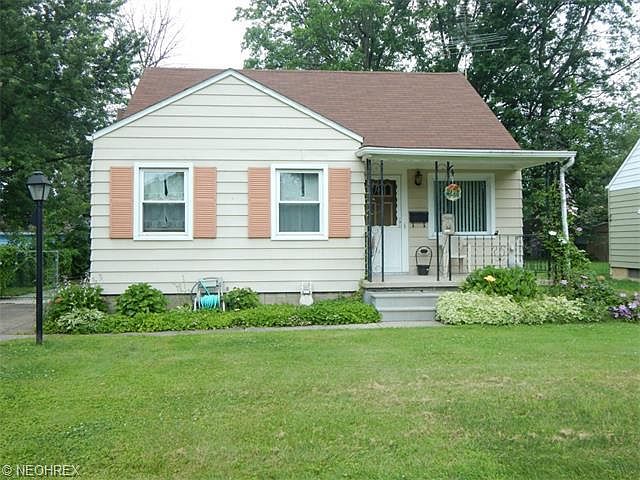 1st image of 1218 Cedar Dr