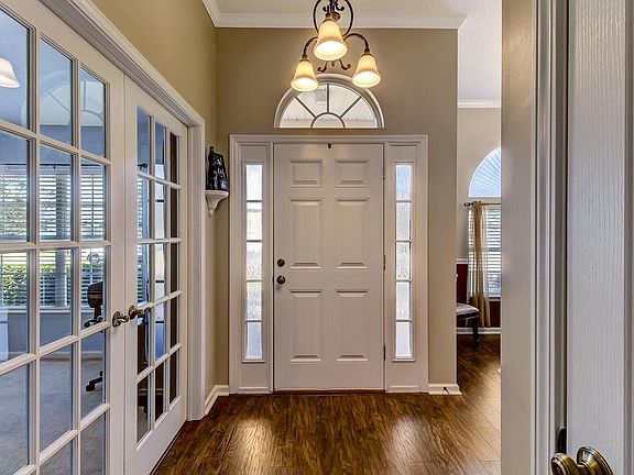 5th image of 32547 Willow Parke Cir