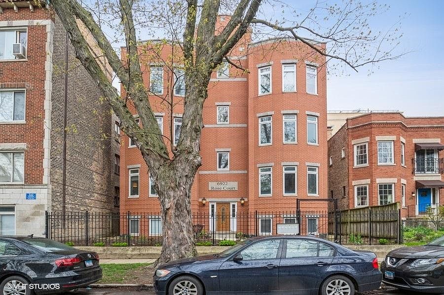1st image of 6922 N Lakewood Ave APT 1N
