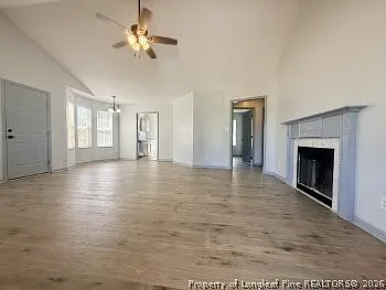3 bed, 2.0 bath, 1088 sqft, $1,450 — Photo 3