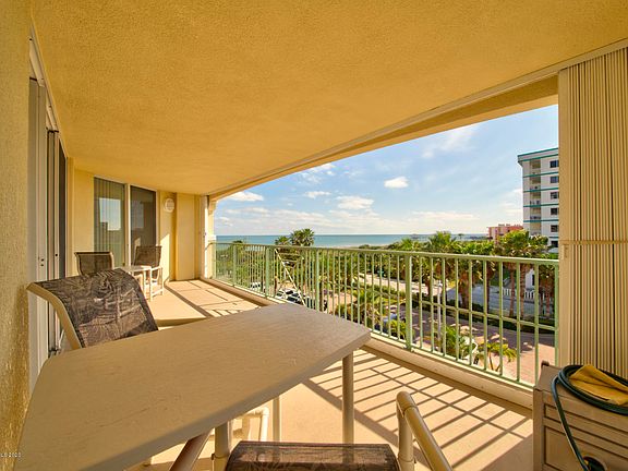 5th image of 420 Harding Ave APT 401