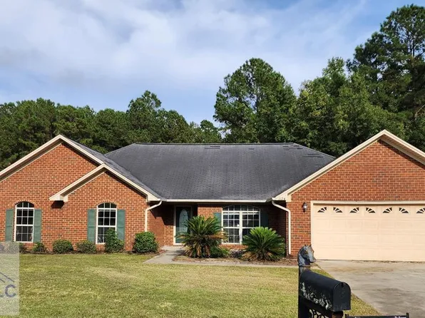 1174 Cumberland Dr, Hinesville, GA 31313
