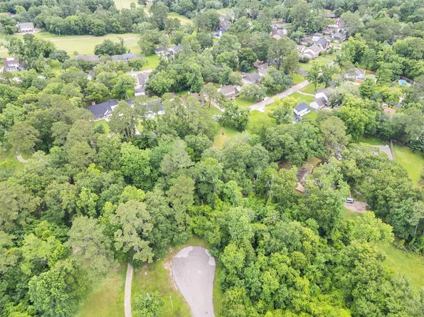 127 Butlers Island St, Conroe, TX 77302