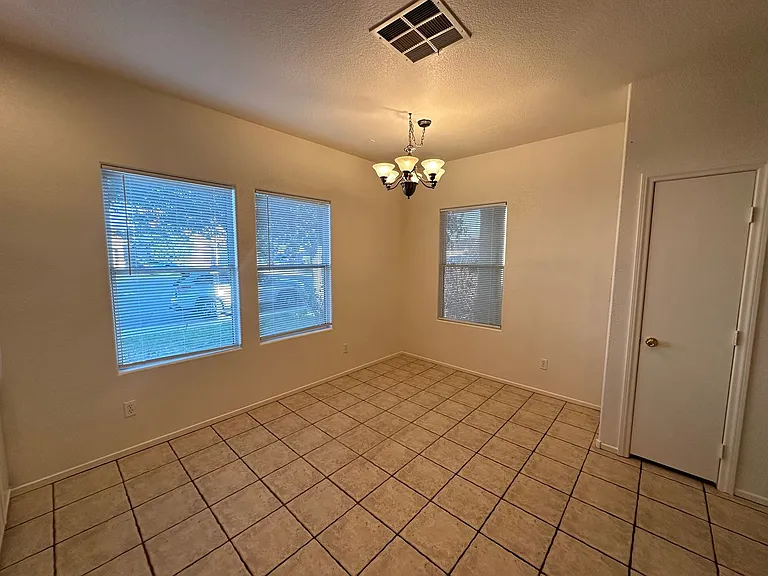 719 Beechwheat Way — Photo 3