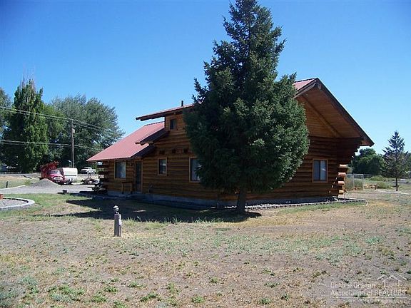 4th image of 1875 NW Riverland Loop