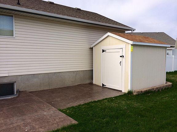 4th image of 1079 Paulos Blvd