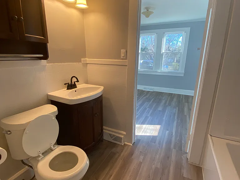 704 Blair St — Photo 12
