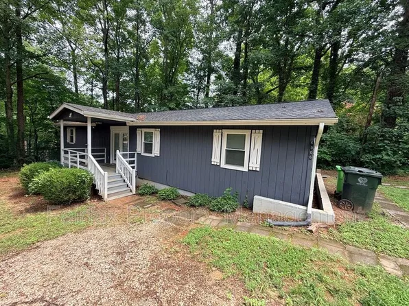 6906 Baywood Dr, Raleigh, NC 27613