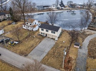 6198 Brancheau Rd, Newport, MI 48166