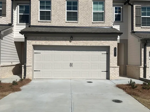 240 Vision St, Winder, GA