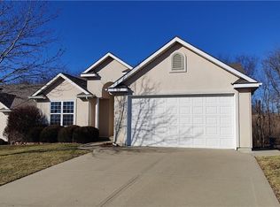 2404 Merlot Pl, Excelsior Springs, MO 64024