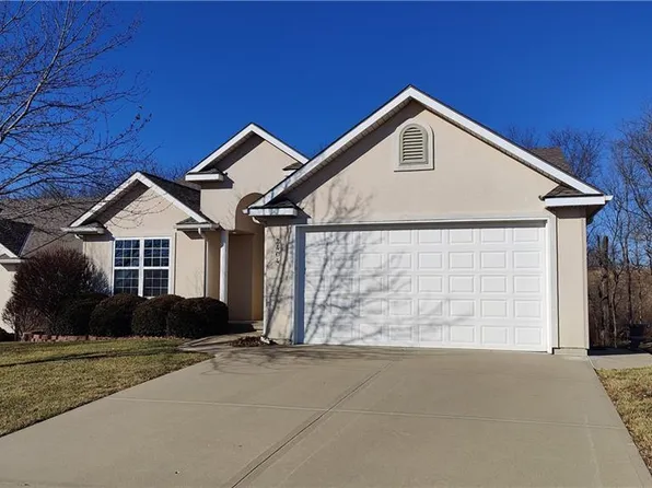 2404 Merlot Pl, Excelsior Springs, MO 64024