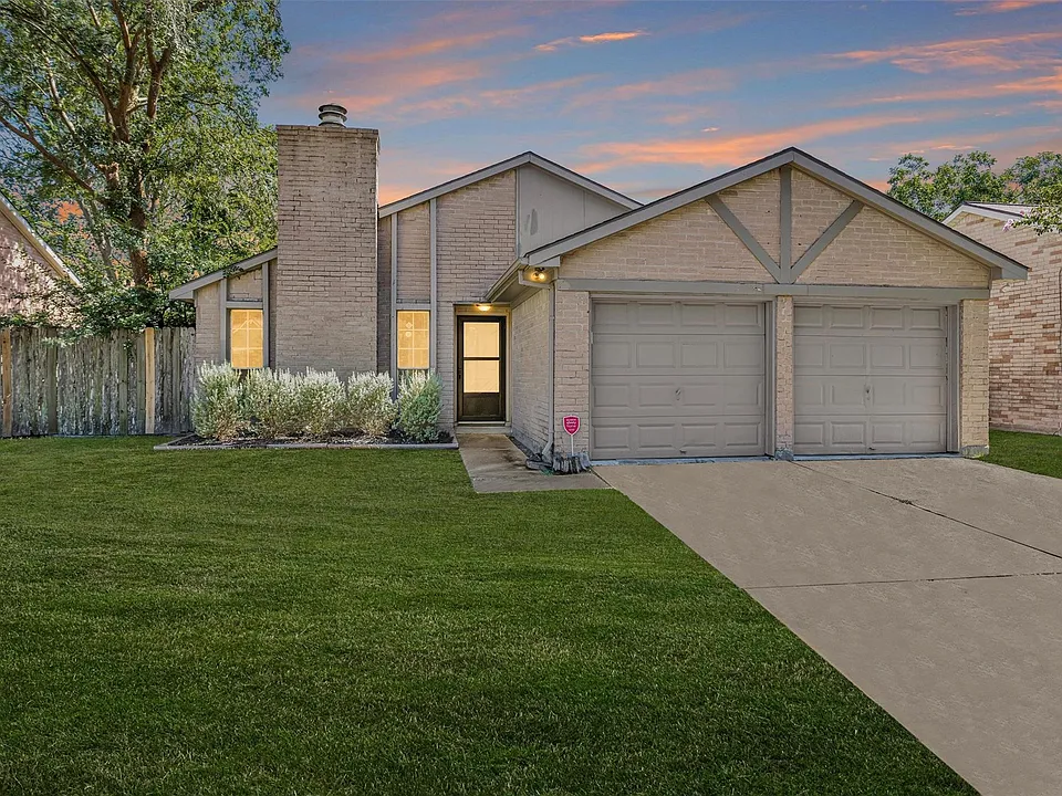 22819 Capitol Landing Ln