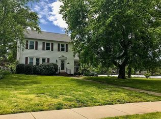 725 Mayflower Rd, Norfolk, VA 23508