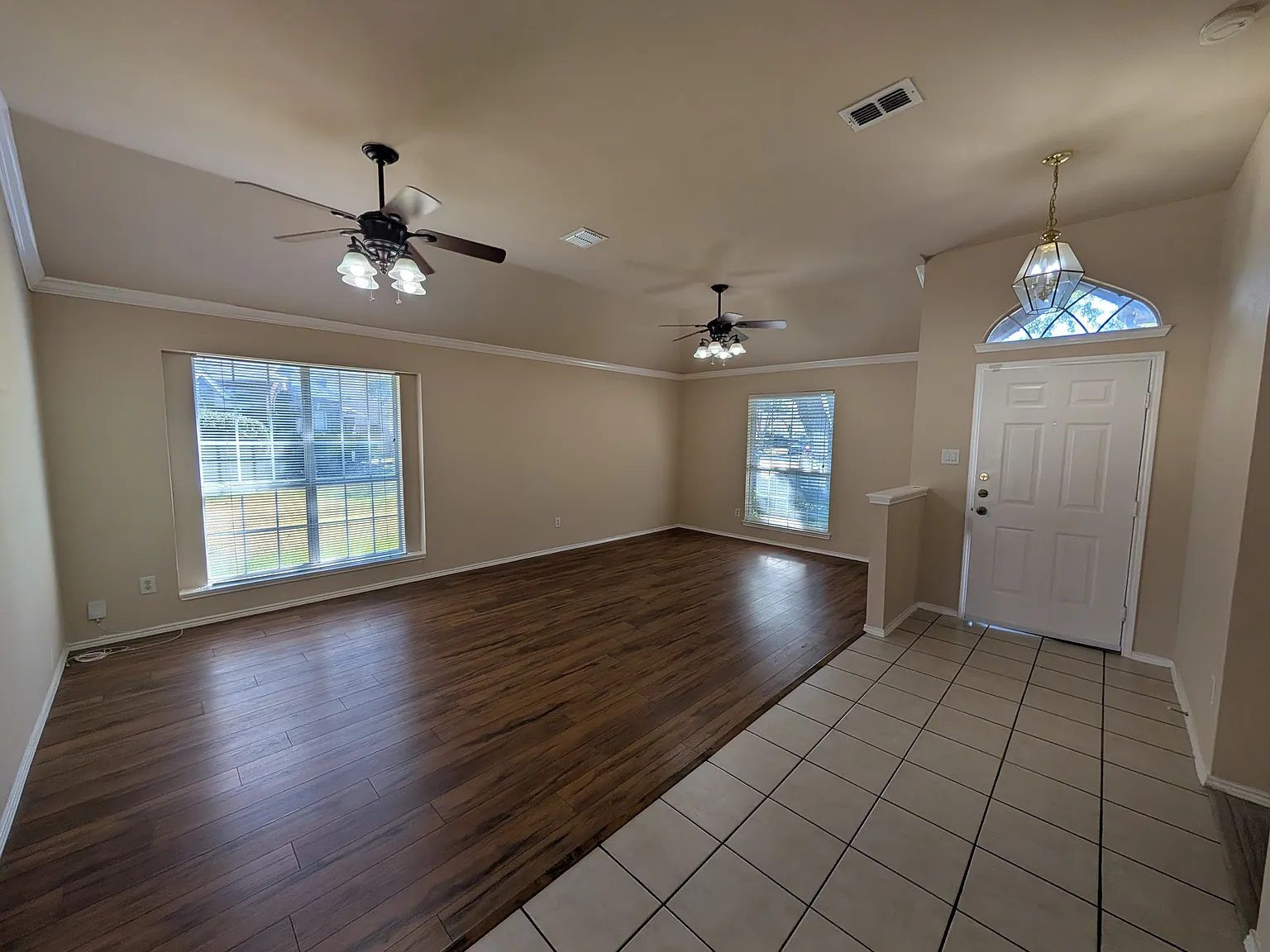 3 bed, 1785 sqft, $2,350 — Photo 3