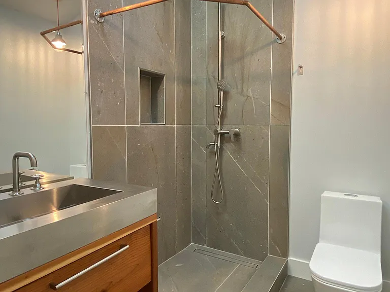 3605 Helms Ave — Photo 9