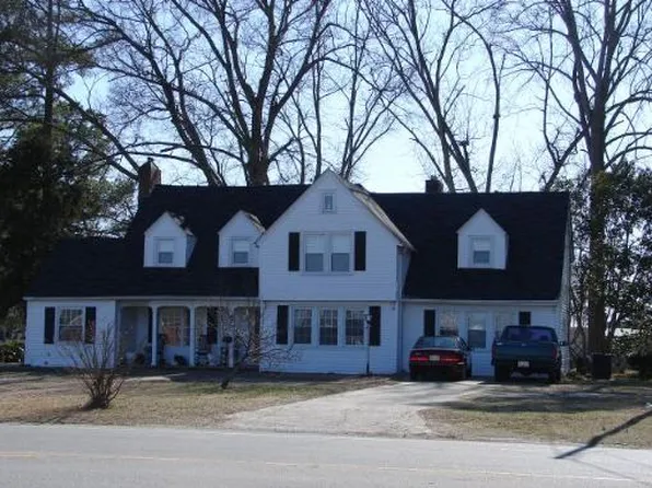 620 Memorial Dr E, Ahoskie, NC 27910