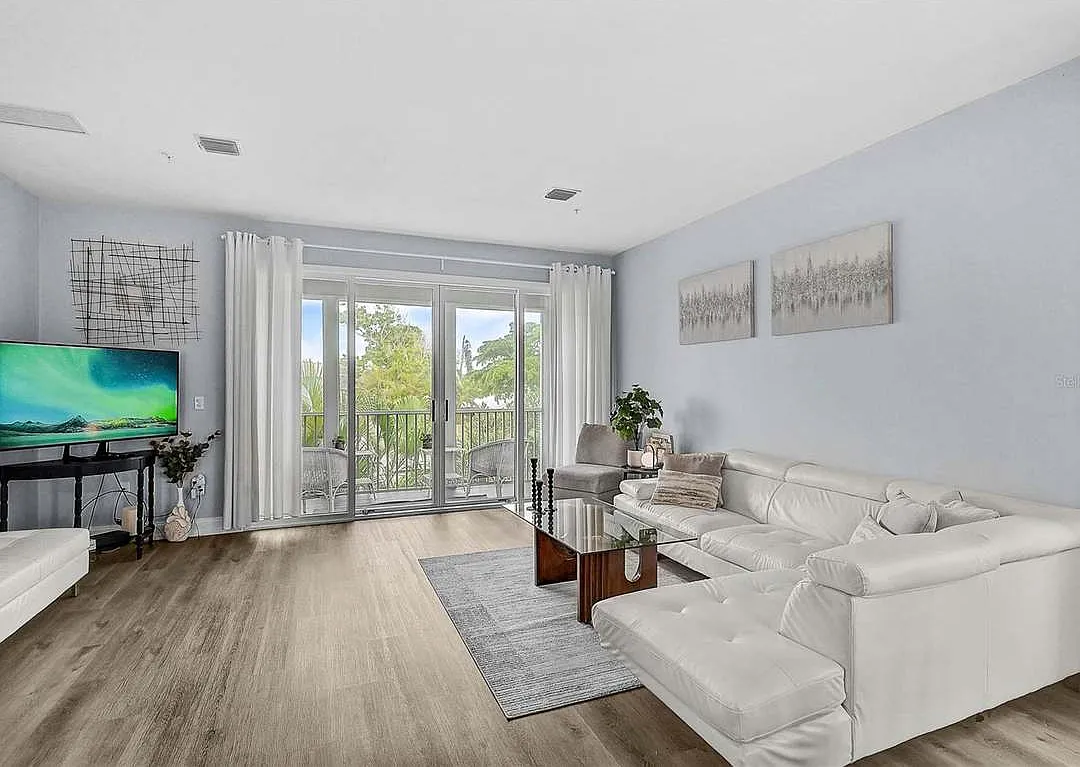 2 bed, 2.5 bath, 1440 sqft, $6,500 — Photo 4