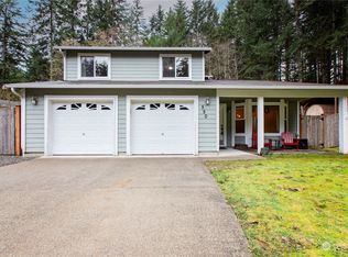 550 SW Hipkins Ct, Pt Orchard, WA 98367