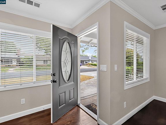 3rd image of 4092 Nulty Dr