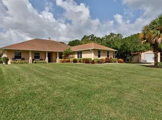 1795 Covey Run Ct SW, Vero Beach, FL 32968